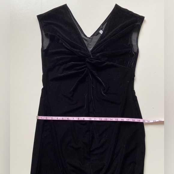 Tiana B. Classy Chic Black Twist Front Velour V-Neck Cocktail Dress Women’s XL - Picture 5 of 9
